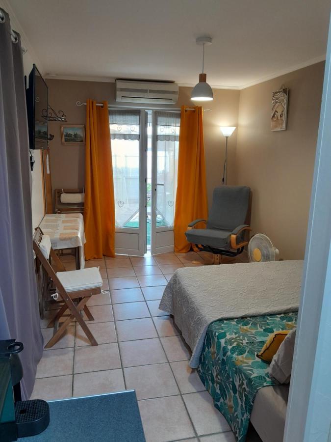 Aigues Mortes Studio De Vacances En Camargue 외부 사진